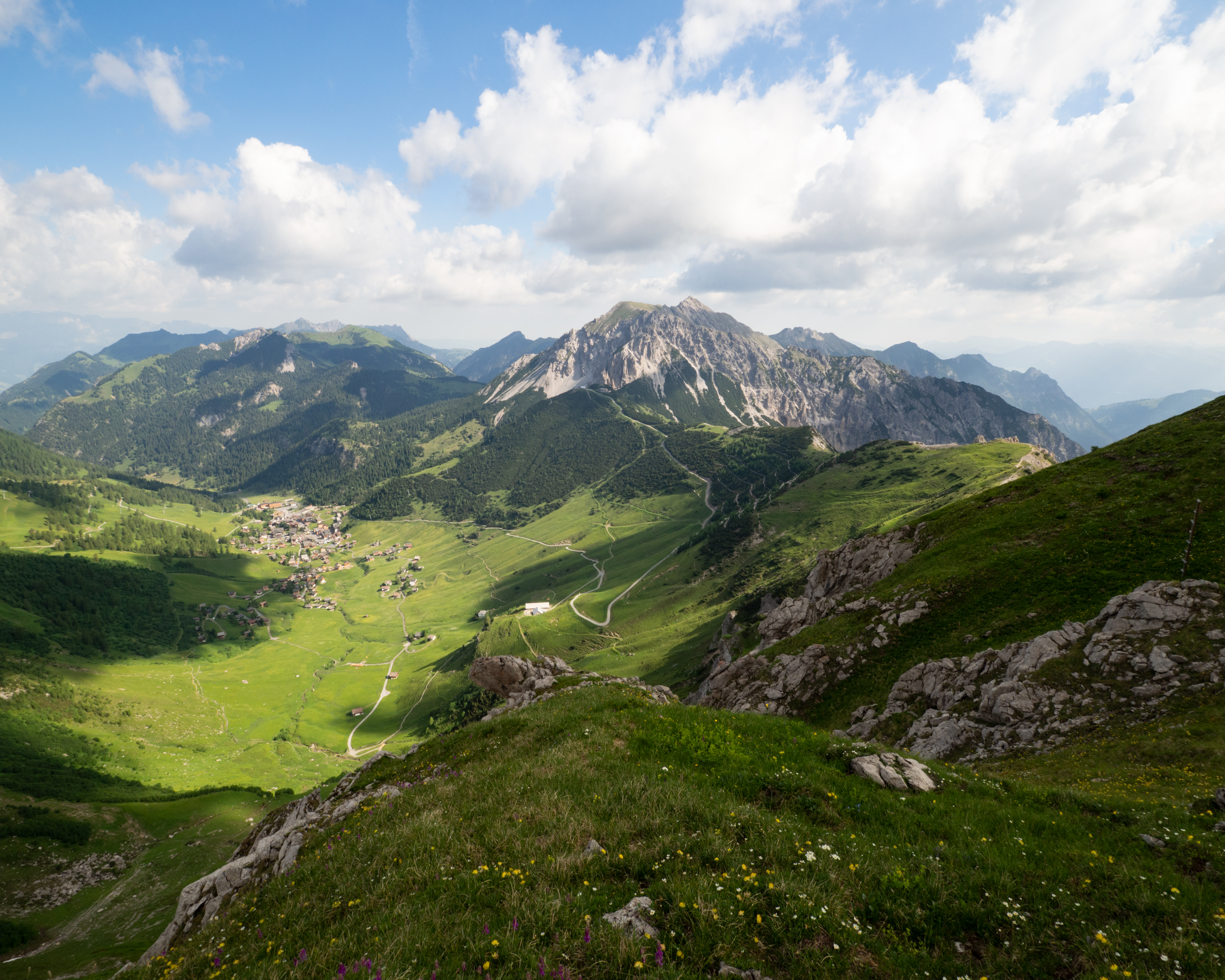 Liechtensteiner Panoramaweg, Etappe 1/3
