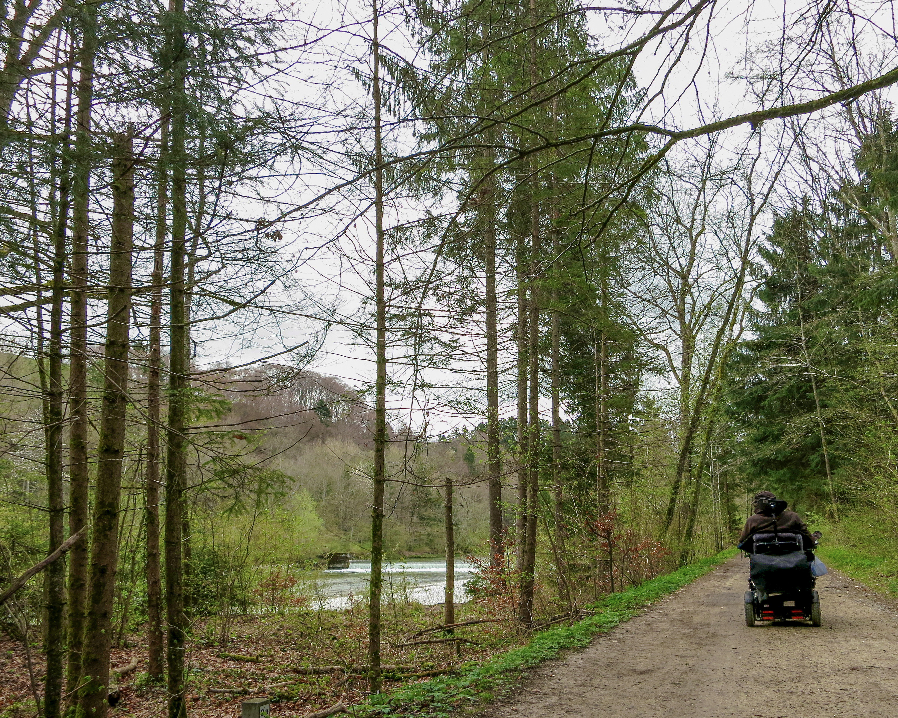Emme-Uferweg