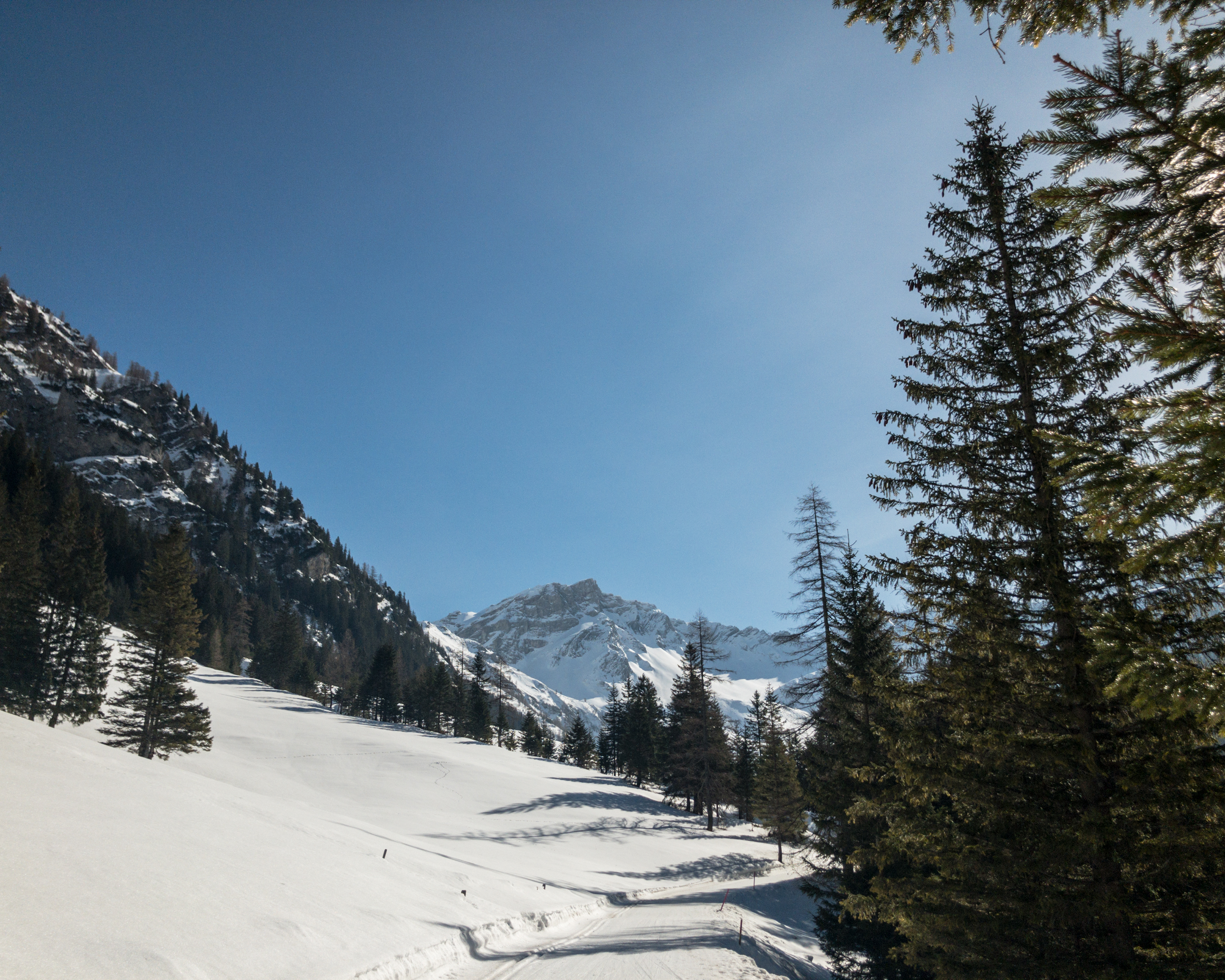 Valünatal-Winterwanderweg